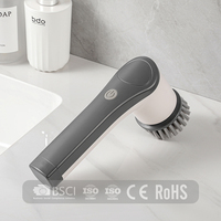 Nettoyeur électrique portatif rechargeable 310 tr/min avec 3 têtes de brosse pour la cuisine, la salle de bain, les carreaux, les fenêtres et l'entretien automobile