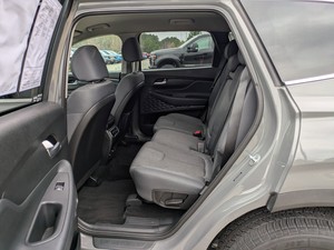 HYUNDAI Santa Fe SEL 2021, transmission automatique, 4 cylindres, sièges en cuir, écran tactile, très demandée - Product Image 3