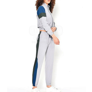 El último diseño de chándal de algodón de baja tasa y buen material Servicios OEM Moda de tendencia y chándales de mujer de buena venta - Product Image 3