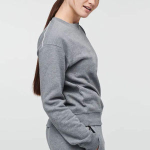 2025 nueva sudadera de algodón al por mayor para mujer con tacto Extra suave para ropa cómoda con cuello redondo sudaderas transpirables para mujer - Product Image 6