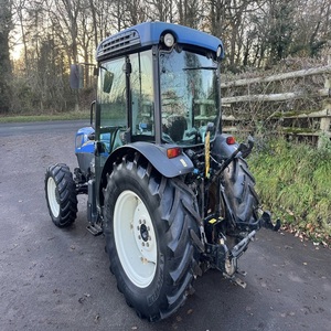 Potencia tu tierra con la serie T4 de New Holland, que ofrece resistencia de primera calidad y funcionamiento suave, disponible ahora para comprar. - Product Image 4