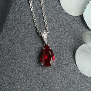 Pendentif en forme de larme rouge sang en argent sterling 925 plaqué rhodium avec zircone suisse, cadeau pour femmes et filles - Product Image 2