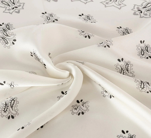 Pañuelo Multifuncional Personalizado con Logotipo Impreso, Bandana sin Costuras, Protector de Cuello, Alta Calidad, Económico - Product Image 4