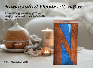 โกศเผาศพโรสวูดทำด้วยมือฝังด้วยเรซินสีฟ้าสำหรับเผาเถ้ากระดูกสำหรับมนุษย์และสัตว์เลี้ยงที่เป็นที่ระลึกสำหรับมนุษย์ - Product Image 5