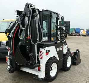 Hidromek HMK 62SS mini retroexcavadora 4WD con componentes principales, envío gratuito - Product Image 2