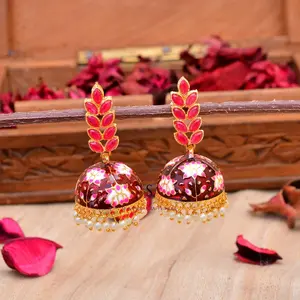 印度Meenakari镀金黄铜耳环传统珐琅Jhumka女式耳环