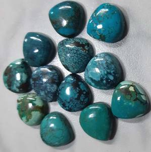 หินอัญมณี Malachite Cabochon ทรงผสมเรียบหลวมพลอยธรรมชาติมาใหม่สำหรับของขวัญในฤดูร้อนได้รับการรับรอง IGI - Product Image 2