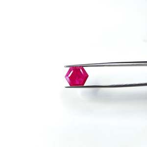 Rubis de Birmanie naturel non traité de 4,22 carats pour fiançailles - Product Image 4