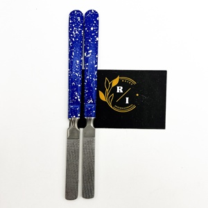 Kit de lime à ongles de luxe de la meilleure qualité, logo personnalisé écologique comprenant de l'acier inoxydable pour la boîte de manucure et de pédicure pour femmes - Product Image 4