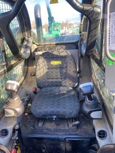 2019 pour chargeuse compacte L234, moteur diesel Kohler, pompe ENERPAC, haute efficacité - Product Image 3