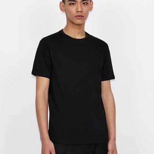 เสื้อยืดสีดำทรงปกติสำหรับผู้ชายและผู้หญิง ขายส่ง คอกลม ระบายอากาศได้ดี ผ้าไม่เป็นขุย ซักแล้ว พร้อมรับสั่งทำ - Product Image 3