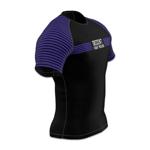 Decent Fight Wears - T-shirt Rash Guard à manches courtes pour homme, noir et violet rayé, séchage rapide, Spandex Polyester, MMA BJJ Grappling - Product Image 2