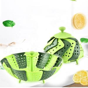 Tapis à vapeur en silicone durable et léger et réutilisable Tapis de cuisine flexible pour une cuisson saine sans huile Passe au lave-vaisselle et parfait - Product Image 1