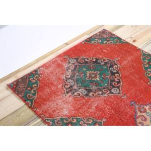 Alfombra Turca Vintage de 3.4x6.9 pies (105x210 cm), Alfombra Roja con Diseño Floral Verde - Product Image 5