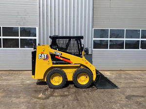 Chargeuse compacte sur pneus CAT 246D3 d'occasion pour travaux agricoles, de construction et de chantier - Product Image 5