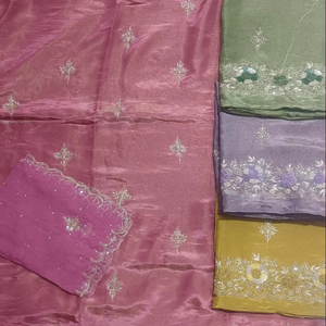 Costumes indiens de créateur modernes non cousus brodés à la main pour femmes pour les fêtes de style traditionnel - Product Image 1