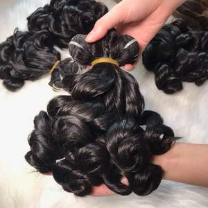 Paquete de cabello crudo virgen de templo indio del 100 por ciento, cutículas de un donante alineadas, extensiones de cabello tejido de Trama humana de doble estiramiento - Product Image 3