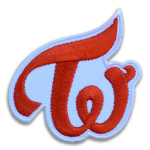 Parches Bordados Personalizados en Tela Chenilla para Uniformes, Equipos, Clubes, Ropa, Bordes Limpios, Costura Detallada, Suaves - Product Image 1