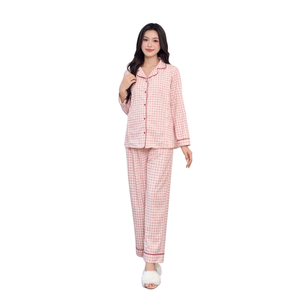 Conjunto de Pijama de Seda Tussar con Estampado de Corazones B2 MUM B868 para Mujeres Embarazadas, Elástico, de Spandex/Poliéster, con Cierre Oculto para el Pecho - Product Image 1