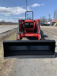 Tractor Mahindra 5145 con bomba esencial y componentes de caja de cambios disponibles para la venta - Product Image 3