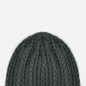 Gorros unisex cálidos y elegantes hechos de acrílico suave, perfectos para usar en invierno, moda casual o para publicidad. - Product Image 4