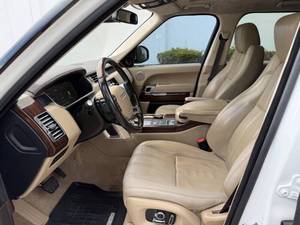 Land Rover Range Rover HSE TD6 del 2016 usata in vendita a basso prezzo - Product Image 3
