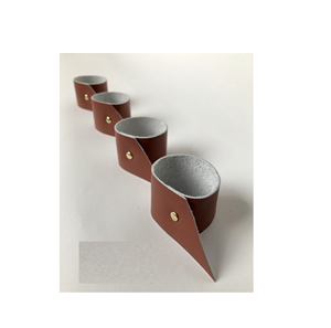 Servilletero de cuero para restaurante, mesa de comedor, propósito decorativo, proveedor al por mayor, pieza de forma redonda - Product Image 1