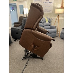 Fauteuil inclinable à double moteur Celebrity Westbury avec fonction d'inclinaison Cloud Zero extensible, cuir véritable, livraison gratuite au Royaume-Uni - Product Image 3