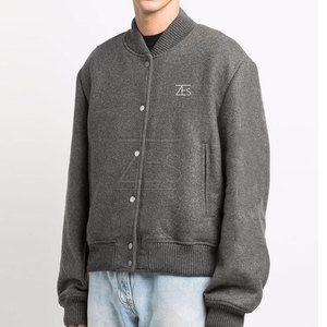 Chaqueta Letterman con Cuello Alto y Logotipo Frontal, Resistente al Viento, para Hombre, Estilo Nuevo, Ropa de Moda de Invierno Más Vendida, Colores Personalizados - Product Image 3