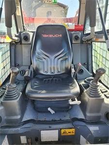 2018 Takeuchi TL12V2รถตักดินขนาด3ตันมือสองรถตักขนาดเล็ก - Product Image 6