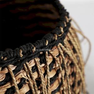 Cesta de almacenamiento ecológica de colores mezclados Cesta de lavandería de jacinto de agua con maceta de borlas al por mayor - Product Image 2