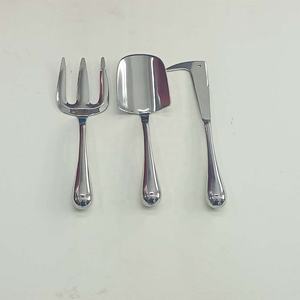 Trancheuse à fromage en acier inoxydable et ensemble d'outils d'épandage manche épais doublure de vaisselle couteaux à fromage plats en métal tout ce dont vous avez besoin! - Product Image 3