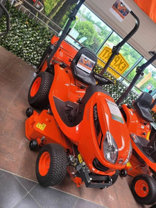 Cortadora de Césped Kubota GR2120 Nueva, Diésel, 4x4, para Granjas, Parques y Campos de Golf - Product Image 4