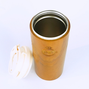 Belle tasse en bois de teck naturel fabriquée à la main légère longue durée choix durable et écologique pour les boissons au café et au thé - Product Image 3