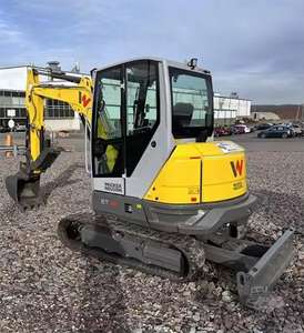 Miniexcavadora WACKER ET42, 21 Caballos de Fuerza, Sistema de Doble Velocidad, Fácil Operación, Envío Gratuito a Todo el País - Product Image 4