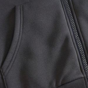 Chaqueta Acolchada para Hombre de Material Duradero, Disponible al por Mayor, Chaqueta Acolchada para Hombre Antiarrugas Hecha a Medida con Calidad Premium - Product Image 4