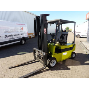 Montacargas Clark CEM 20-S Usado con Motor, 1 Año de Garantía, Larga Vida Útil, en Venta - Product Image 2