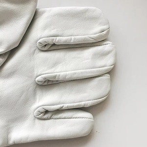 Gants de soudage les plus vendus pour les travaux de soudage MIG TIG Gants de protection résistants à la chaleur et aux coupures EPI Gants de travail de sécurité pour le soudage - Product Image 4