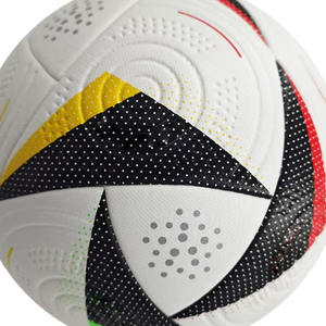 Ballon professionnel de style logo en PVC PU TPU personnalisable de haute qualité fabriqué à la main avec un design respirant Version promotionnelle - Product Image 3