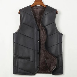 Chaleco de Piel Sintética para Hombre, Nuevo y Elegante, Chaleco de Cuero de Moda para Invierno, Venta al por Mayor, Fabricante de Chalecos Cálidos Personalizados para Hombre - Product Image 4