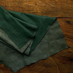 Cuir perforé pêche crémeuse disponible en 1 à 22 pieds carrés pour les produits en cuir personnalisés - Product Image 5