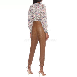 Pantalons en cuir sur mesure pour femmes, prix de gros, avec logo personnalisé, design unique - Product Image 5