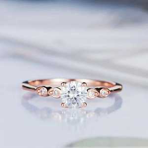 SHIVPATH Bague de fiançailles solitaire coupe élégante 14k or rose massif Marquise Accents pavé réglage Moissanite pour les fêtes de mariage - Product Image 1