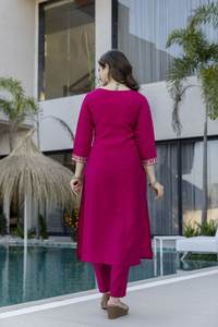 Beautiful Neck Design Daily & Office Party Special Straight Cut Border Traditional <b>Kurti</b> / Kurta Set At Reasonable Price 2026 - Product Image 4