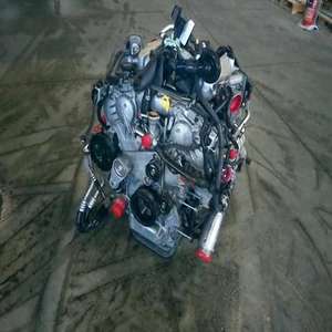 Motor Japonés Usado RB26 RB26DET 2.6L Twin Turbo R35 VR38 - Product Image 3