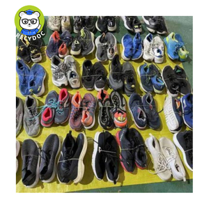 ขายส่งใช้รองเท้าแบรนด์-รองเท้าผ้าใบจาก ukay ukay - Product Image 1