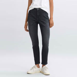 Toutes les tailles de jeans pour femmes surdimensionnés et décontractés vintage droits à taille haute personnalisés à vendre en gros - Product Image 1