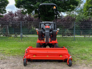 เครื่องตัดหญ้า Kubota FC3-261 ขนาดใหญ่ 26 แรงม้า ดีเซล ขับเคลื่อน 4 ล้อ พร้อมถังเก็บหญ้า 800 ลิตร สำหรับงานพาณิชย์ มีขาย - Product Image 3