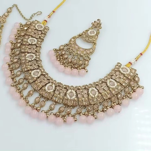 FANCY ANTIQUE TRADITIONAL and FASHIONABLE GOLD TONE KUNDAN <b>PEARL</b> CHOKER NECKLACE EARRING <b>SET</b> WITH MANGTIKA for WOMEN and GIRL - Product Image 1