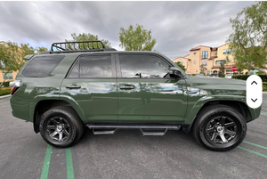 Toyota 4Runner Trail Edition 4x4 2021 d'occasion, conduite à gauche/droite - Product Image 5